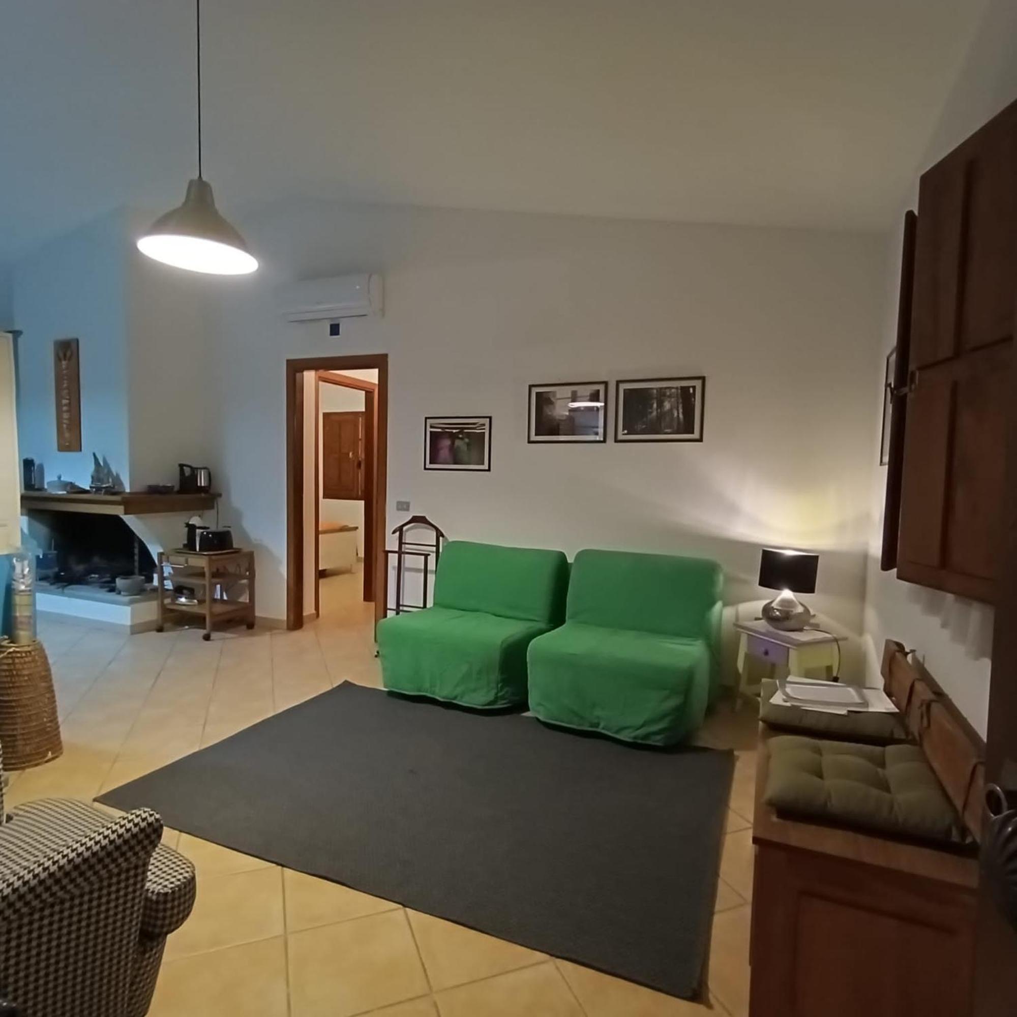Domu Abi Manna Villa Tertenìa Eksteriør billede